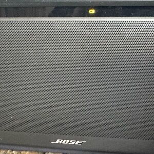 Bose Charcoal Wireless Speaker